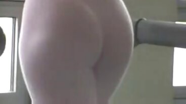 Immoral live වෙතින් ශිෂ්‍ය නායක මිකී ටයිලර් සමඟ ස්වභාවික ටිට්ස් ඉස්කුරුප්පු ඇණ