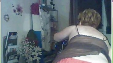Dirty Flix වෙතින් පෙලඹෙන Penelope Kay සමඟ මිෂනාරි smut